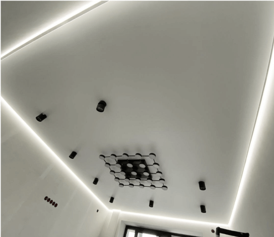 Парящий потолок